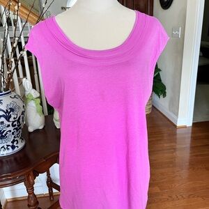Ann Taylor lilac colored top with scoop neck